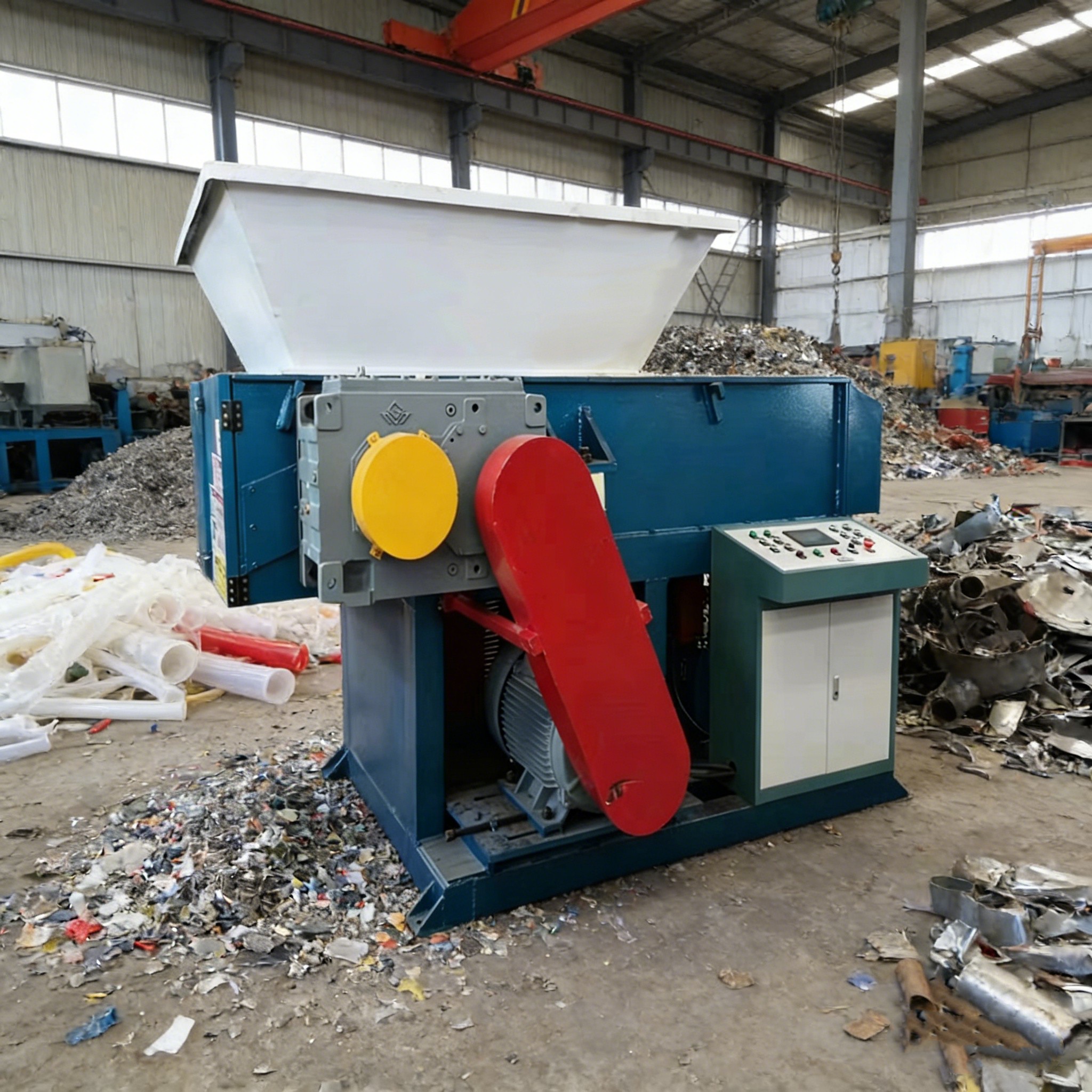 Hydraulic single shaft shredder